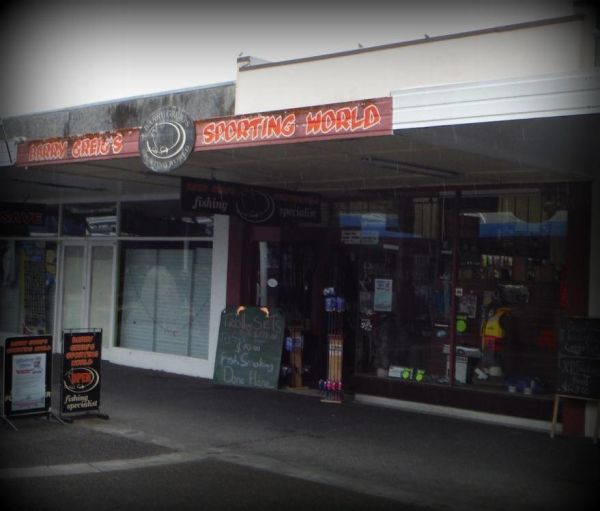 Great advice and all your tackle needs.
